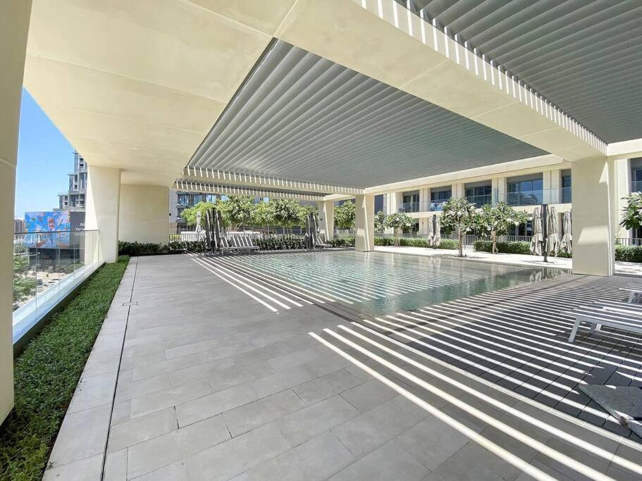 Stylish 1 Bedroom L Next To Mall L Great Amenities Dubai